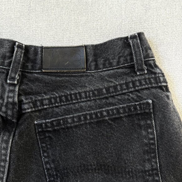 Vintage Lee Denim Shorts - Picture 3 of 3